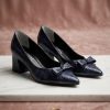 Scarpin Tacón cuadrado Pumz Azul Cascabel